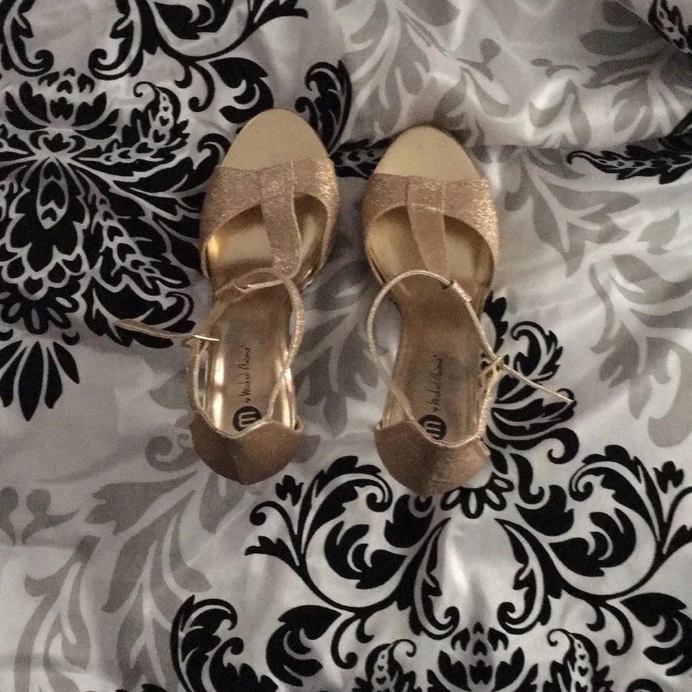 Gold glitter heels